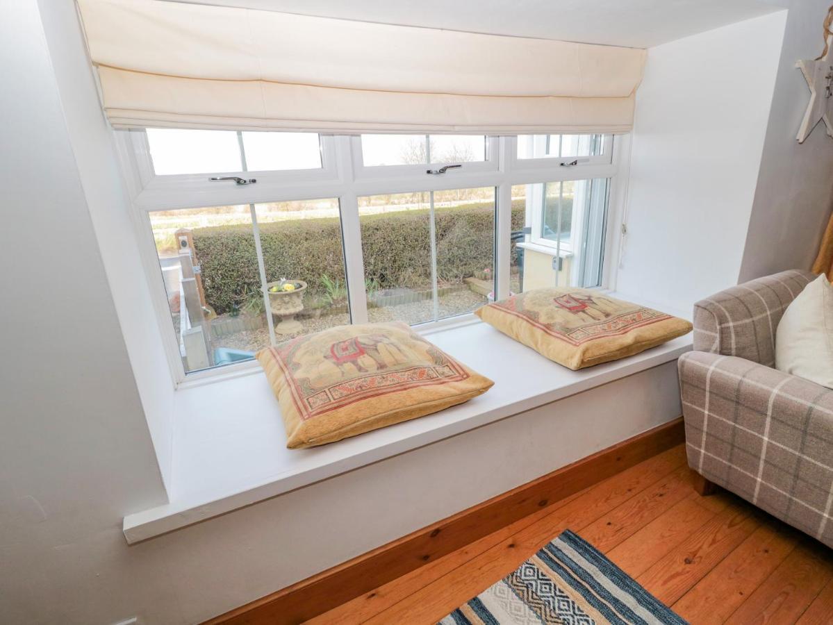 Twincote Villa Wooler Bagian luar foto