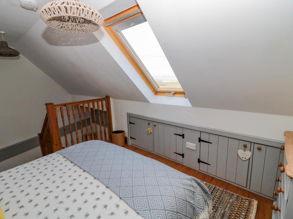 Twincote Villa Wooler Bagian luar foto