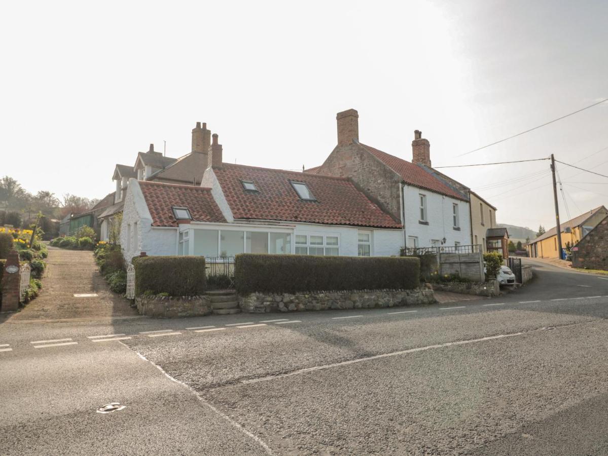 Twincote Villa Wooler Bagian luar foto